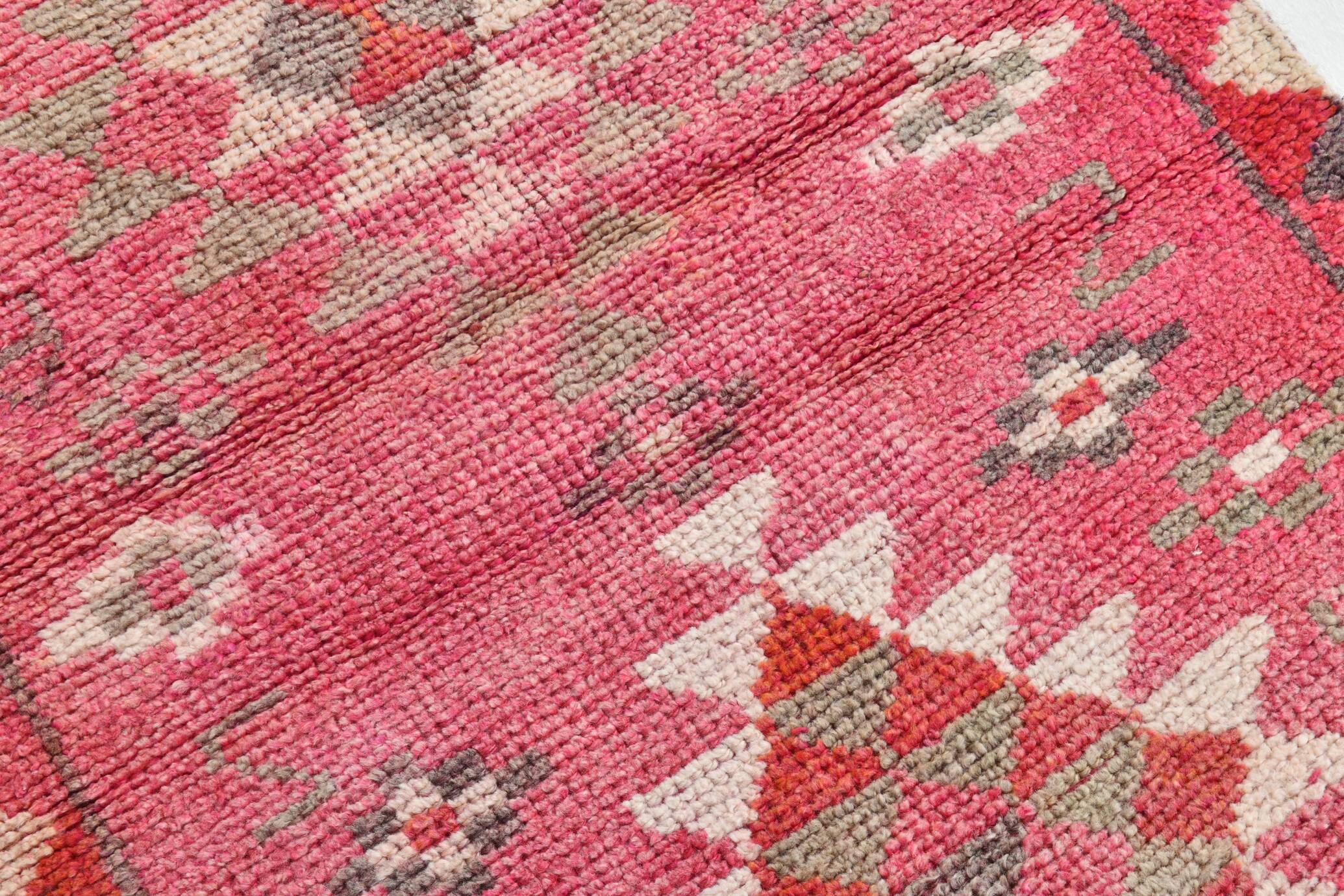Pink & Red Oushak Runner Rug 88x306Cm SK 22815