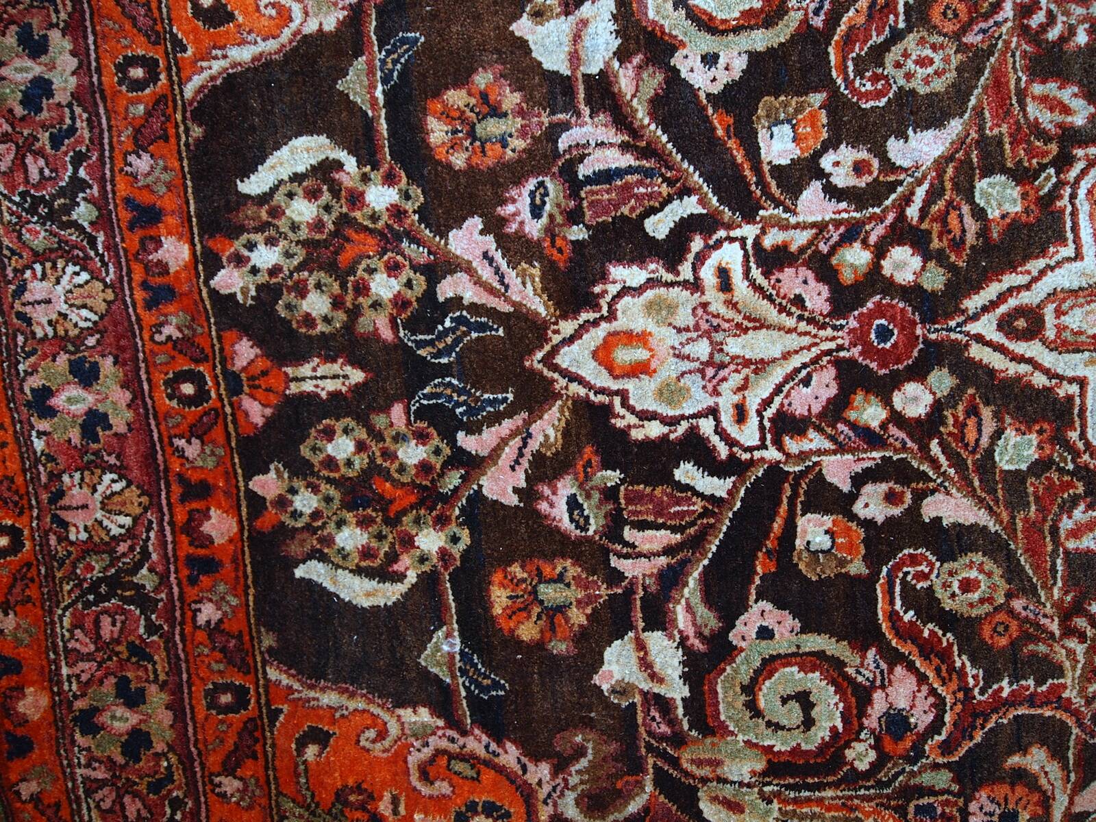 Tapis vintage fait main Tabriz du Moyen-Orient 135cm x 220cm (1950s)