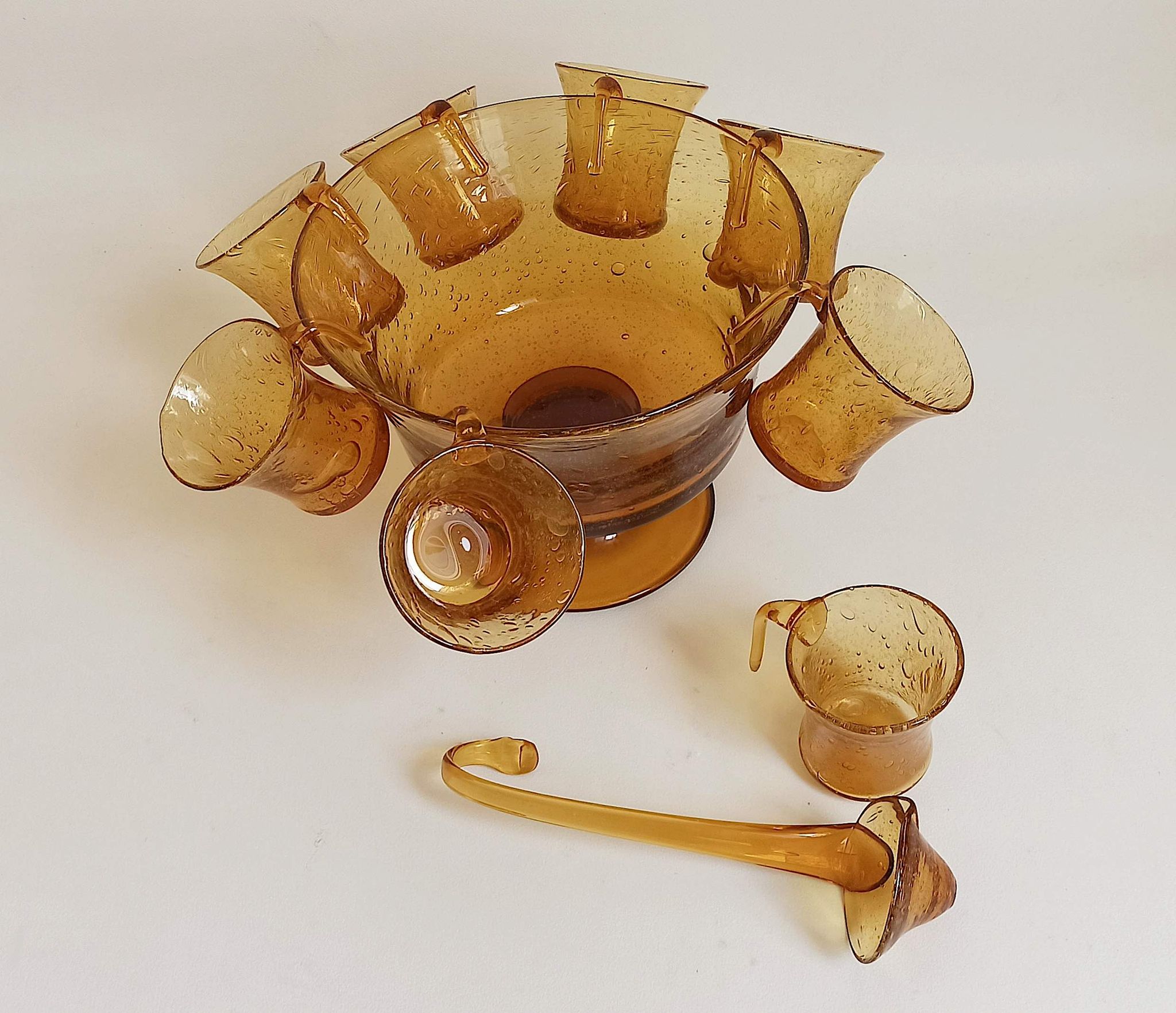 Service for punch or sangria 70s glassware Biot 8 cups