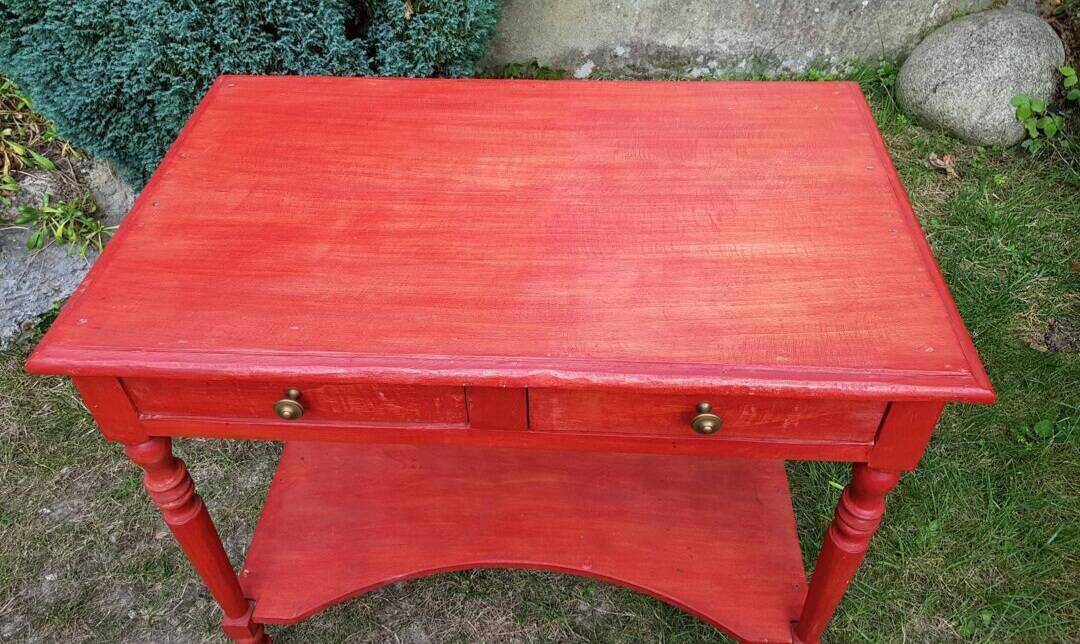 console with drawers