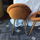 2 vintage chairs