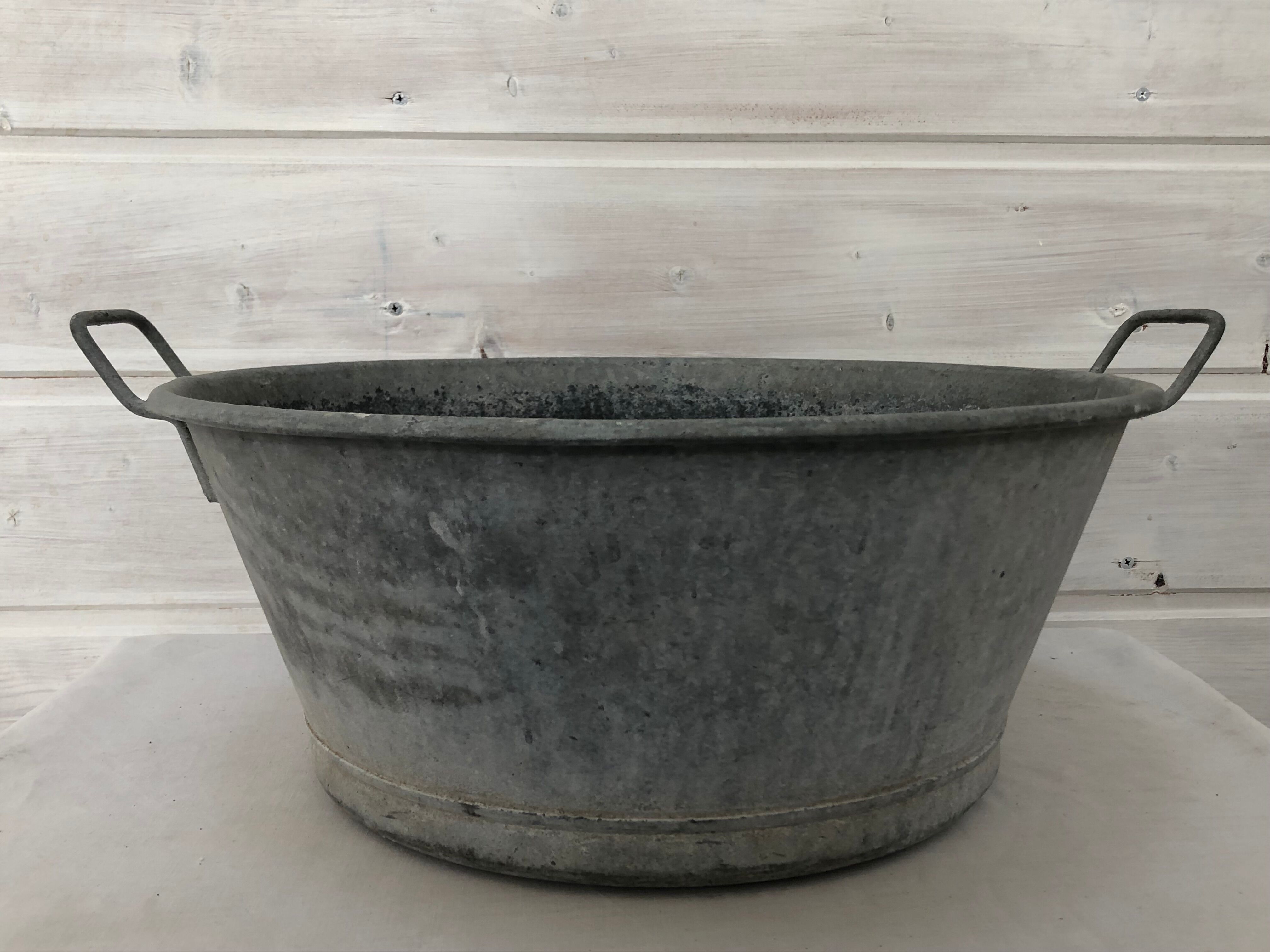 Zinc basin, kitchen or bathroom decoration