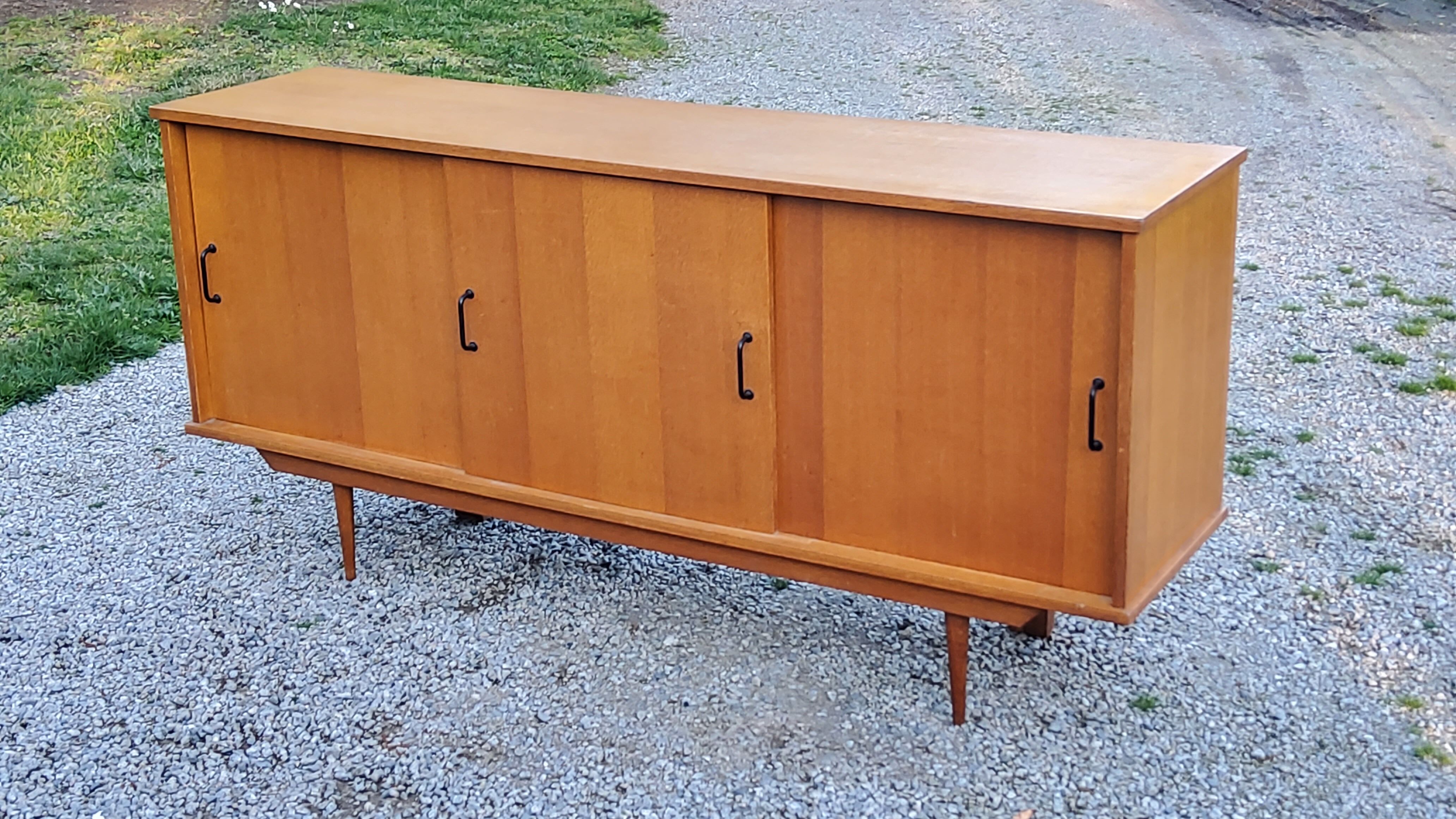 Vintage gold blond oak row 3 sliding doors
