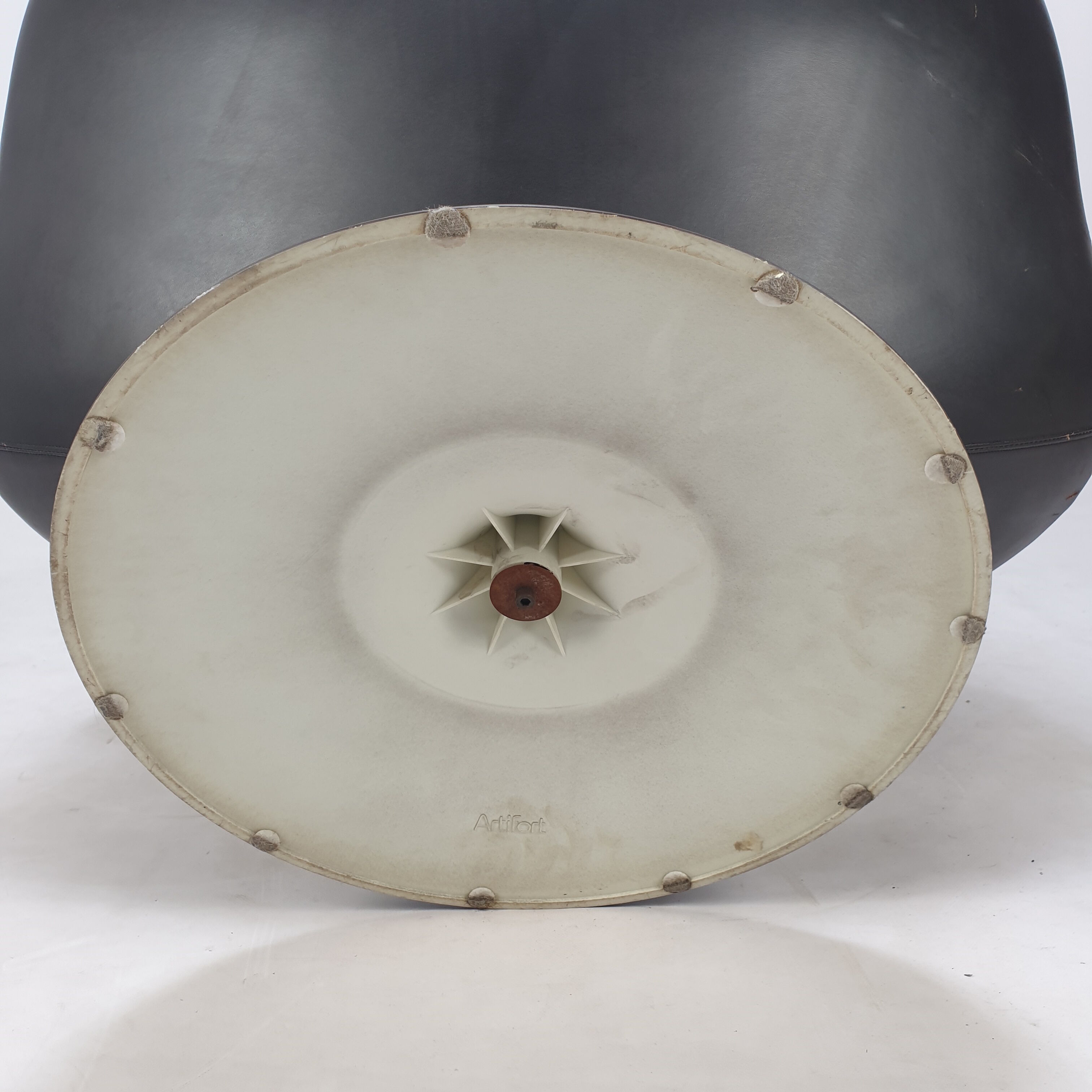 F588 armchair and ottoman by Geoffrey Harcourt for Artifort, 60s