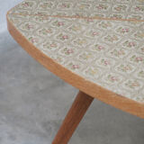 Tripod bedside side table