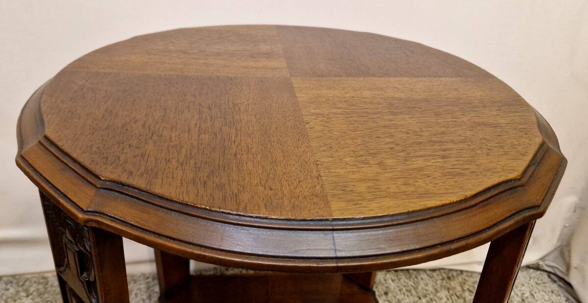 Side table in walnut - Art Deco