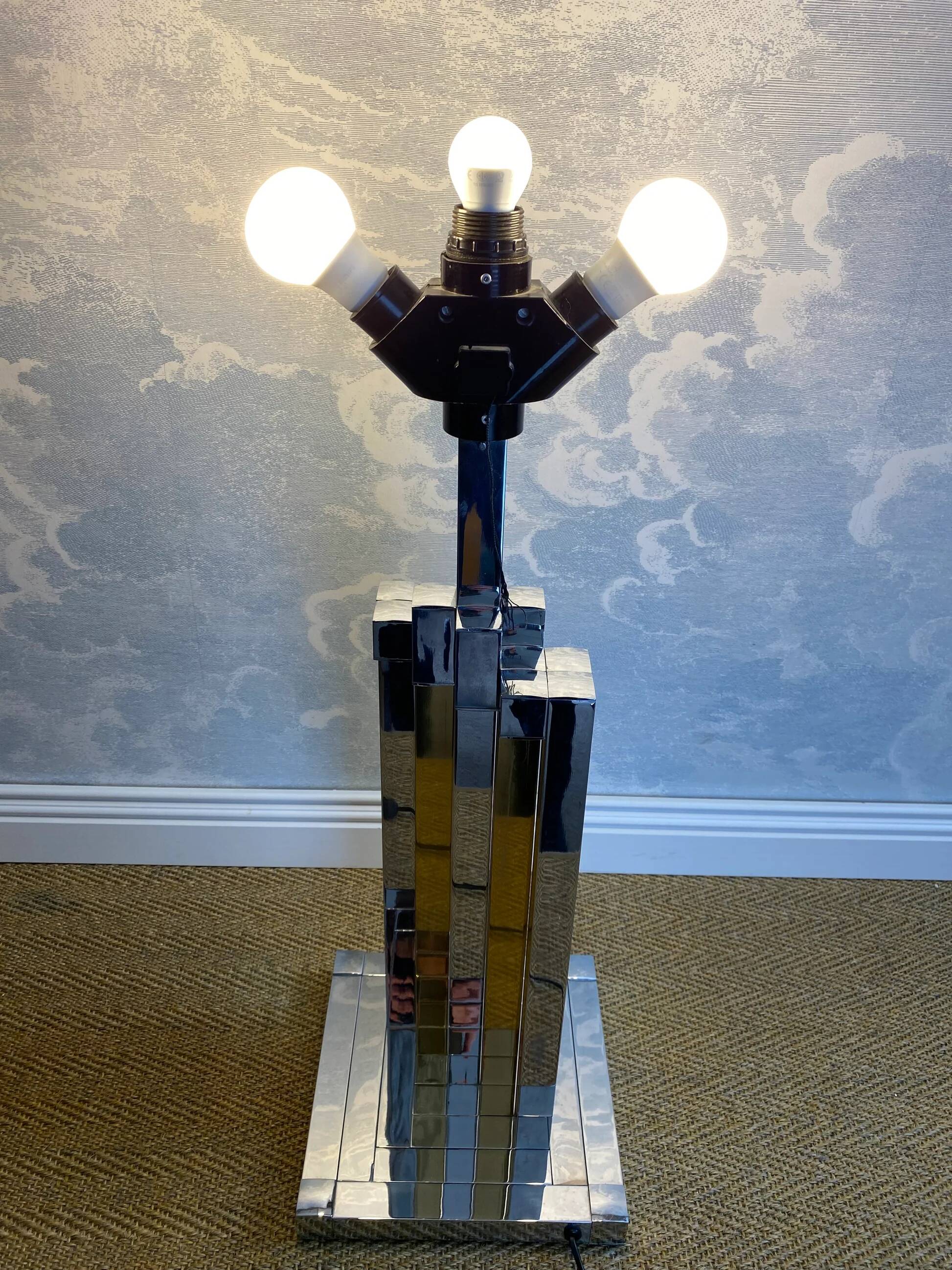 large table lamp in brass and chrome "Skyscraper" by B D Lumica in the style of Willy Rizzo, Spain, 1970s.