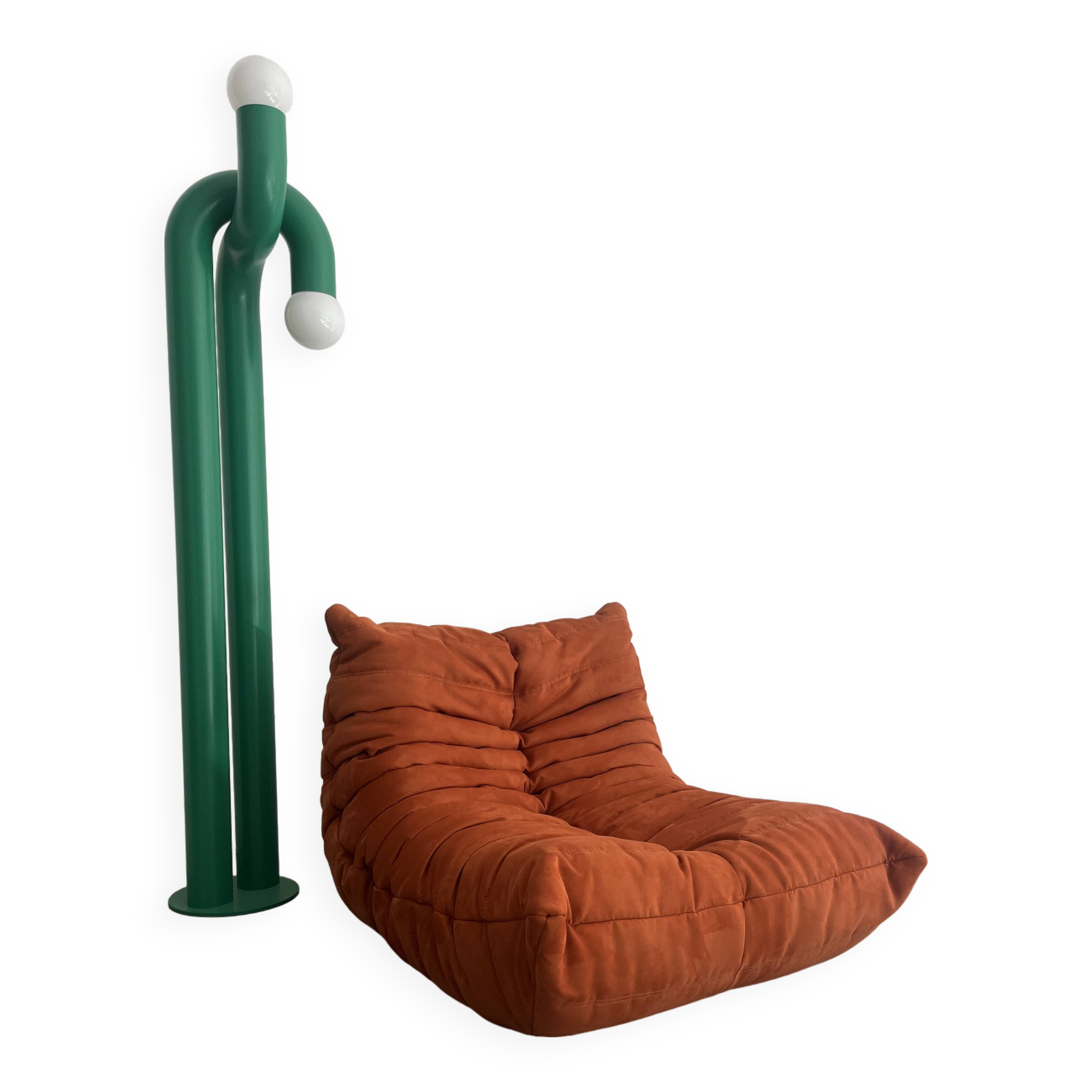 Togo fireside chair Michel Ducaroy for Ligne Roset