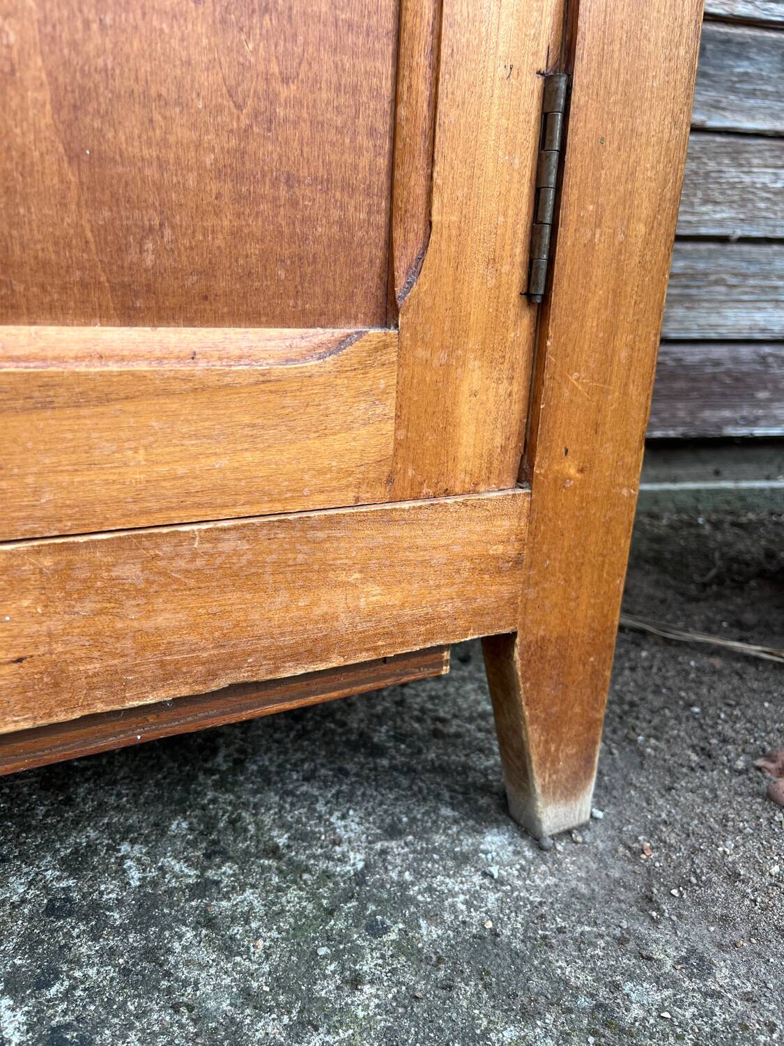Armoire en bois vintage à deux p