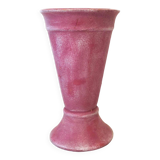 Footed pot