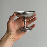 6 stainless steel footed bowls