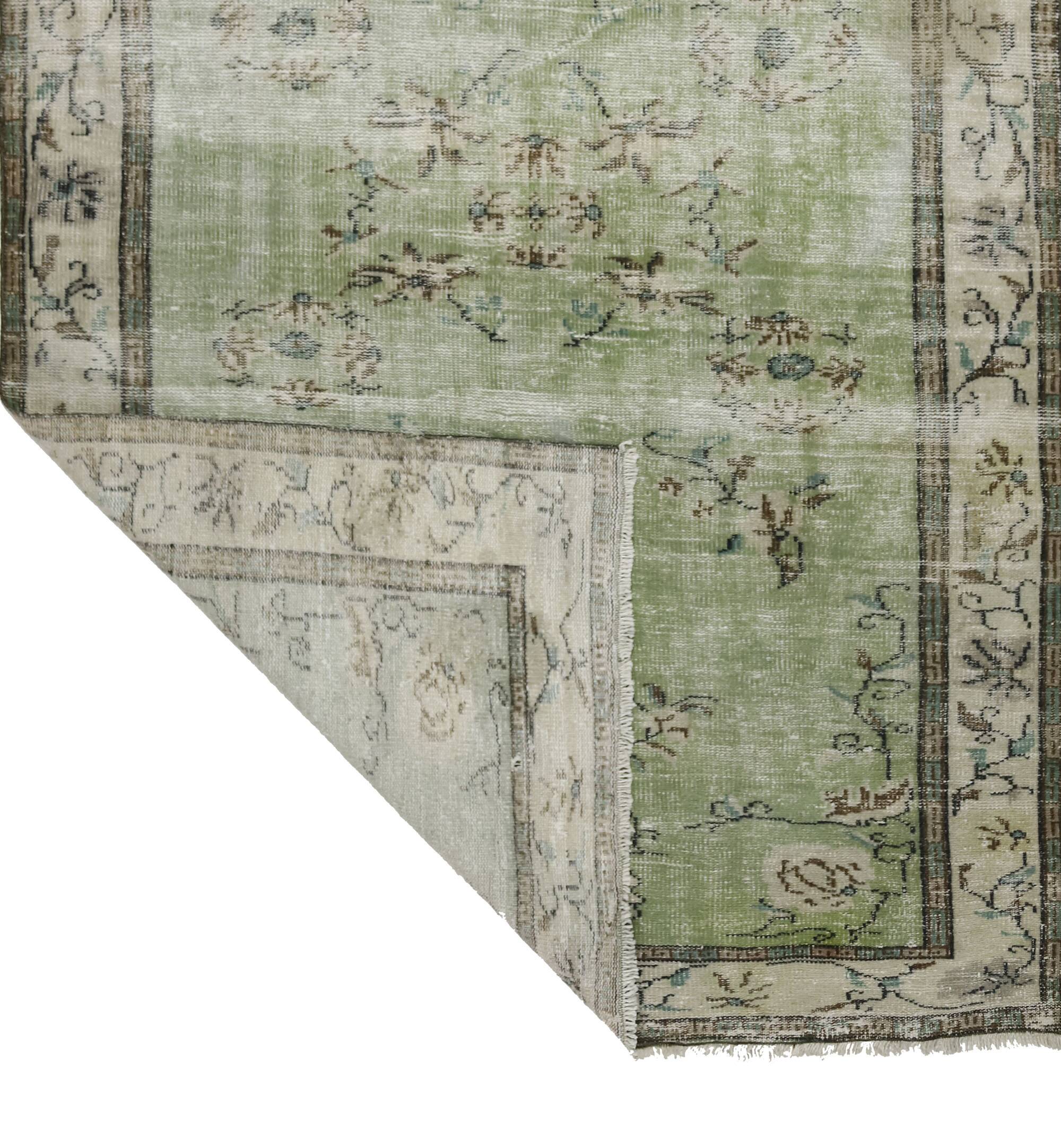 Grand tapis kilim vintage – vert menthe et crème 261 cm x 160 cm