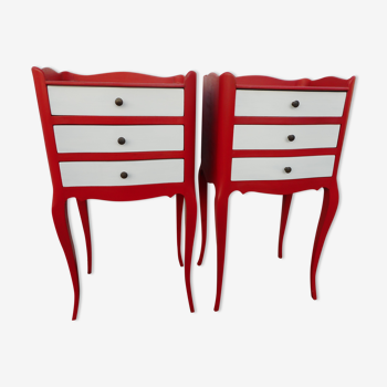 A pair of nightstands