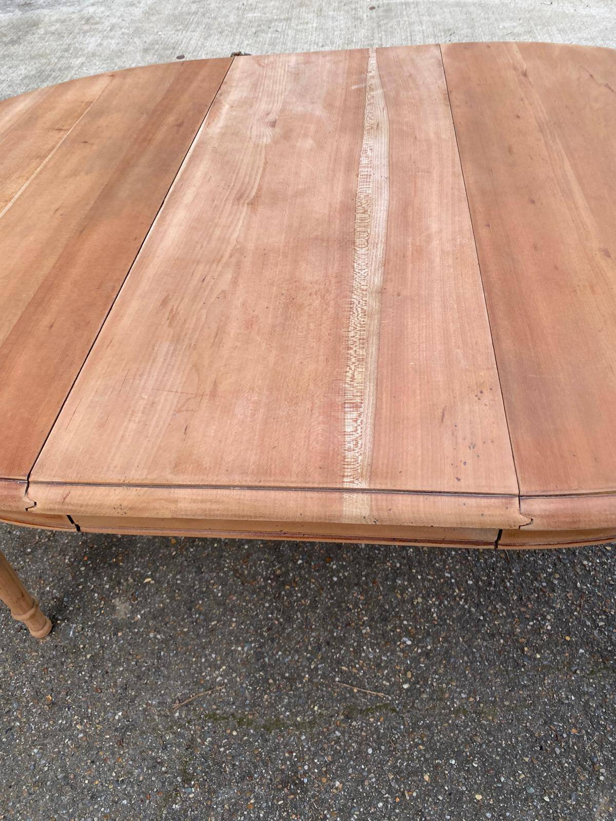 Renovated Louis Philippe round extendable dining table 110-200cm 19th century