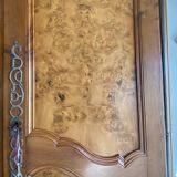 Armoire en loupe d’orme Louis XV, XVIIIème siècle