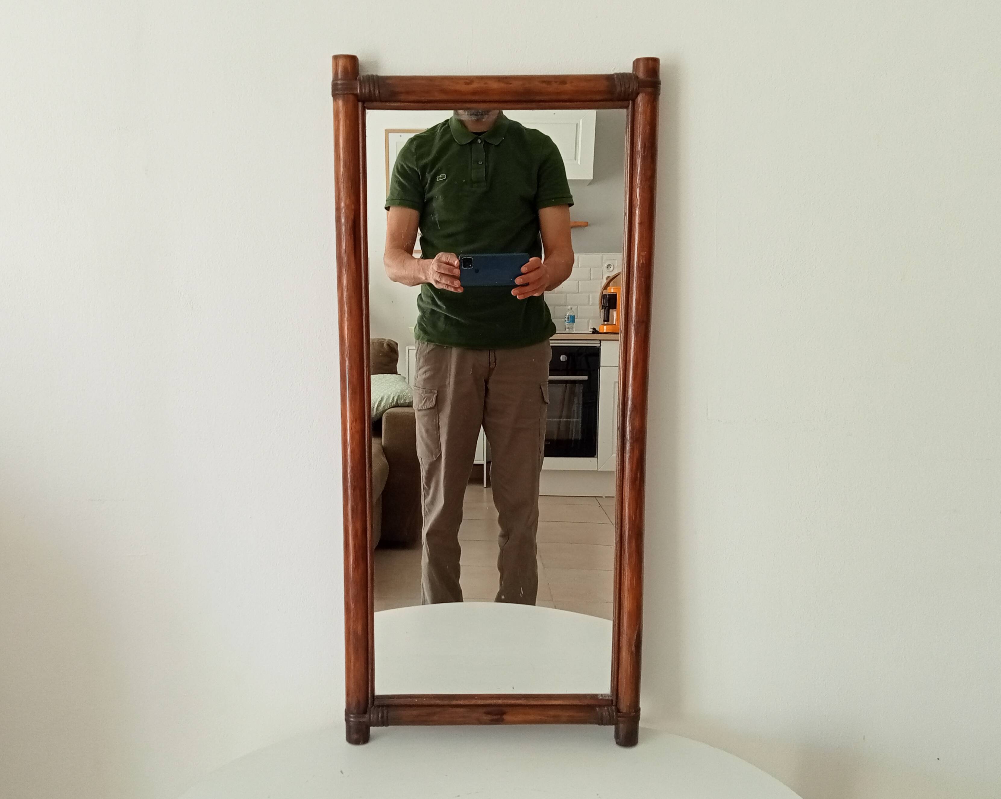 Vintage bamboo and rattan mirror from the 60s/70s.