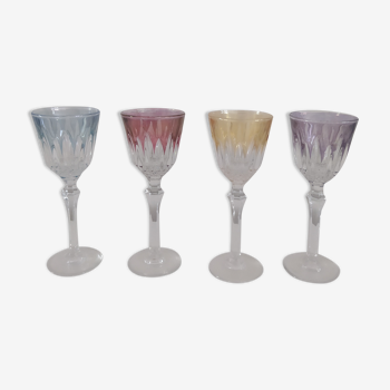 A set of 4 liqueur glasses