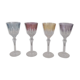 A set of 4 liqueur glasses