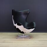 Arne jacobsen the egg chair cow leather