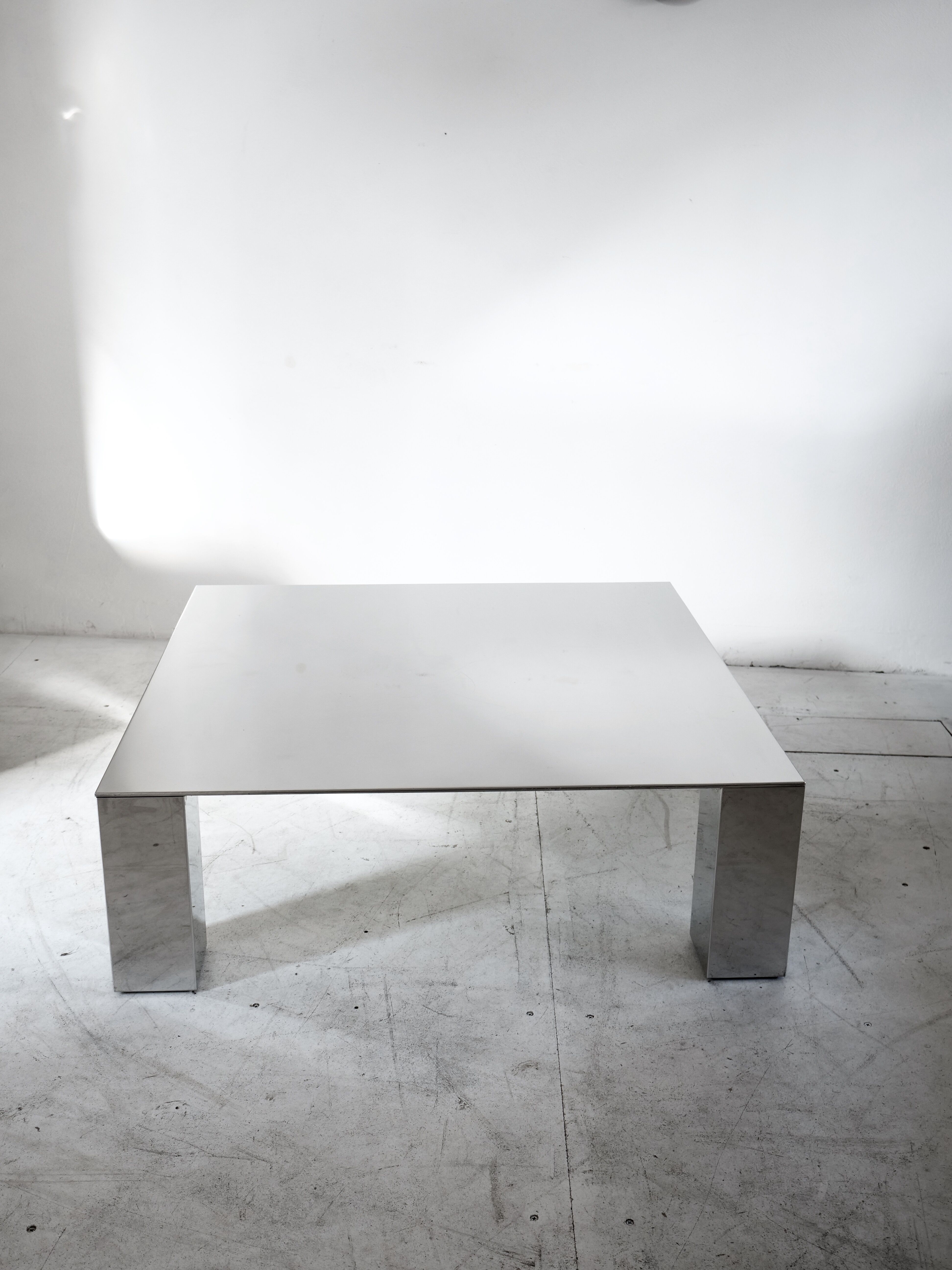Table basse de Giovanni Offredi pour saporitti 1970