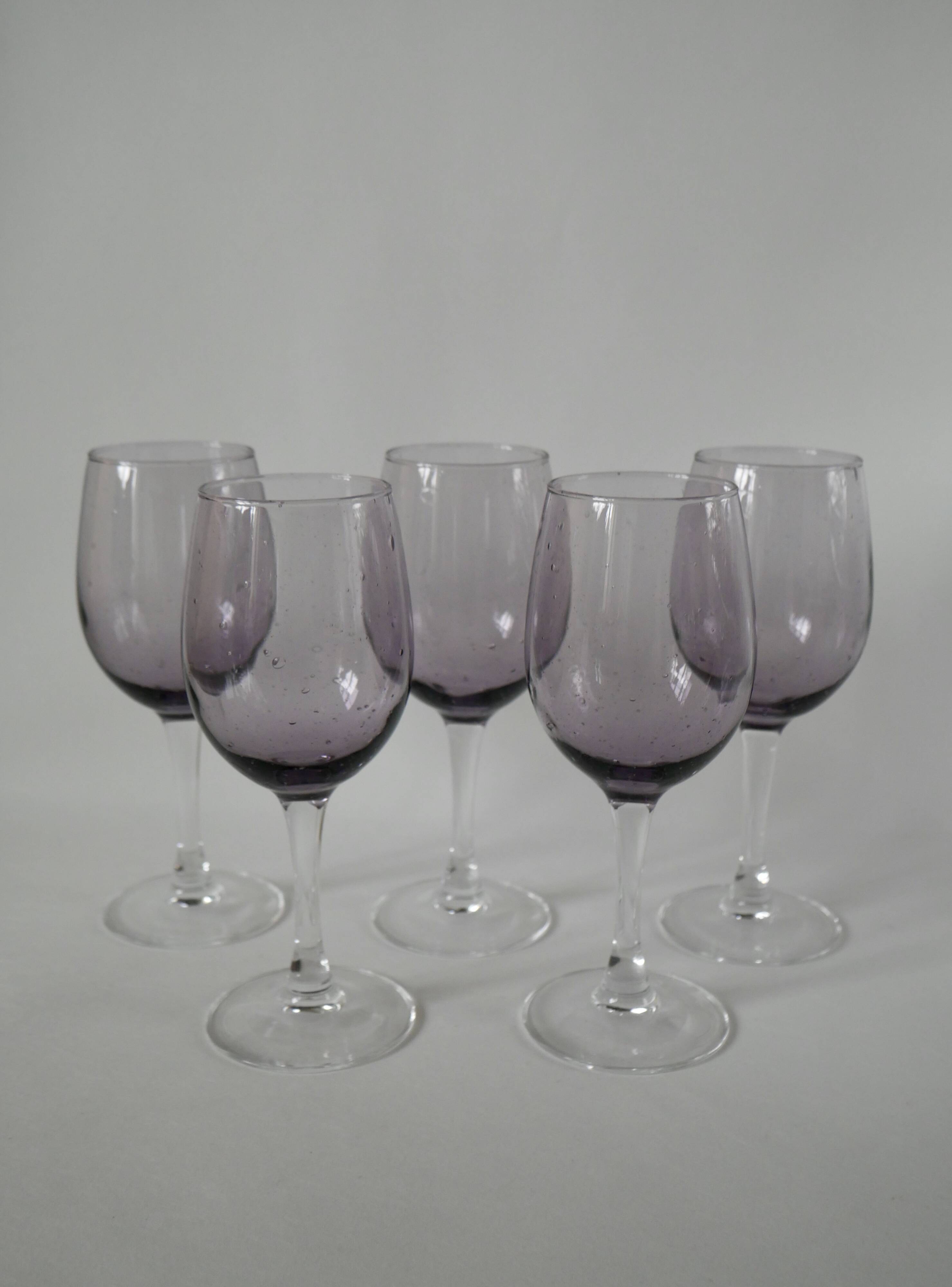 Set of 5 70s purple bubbled glass wine glasses