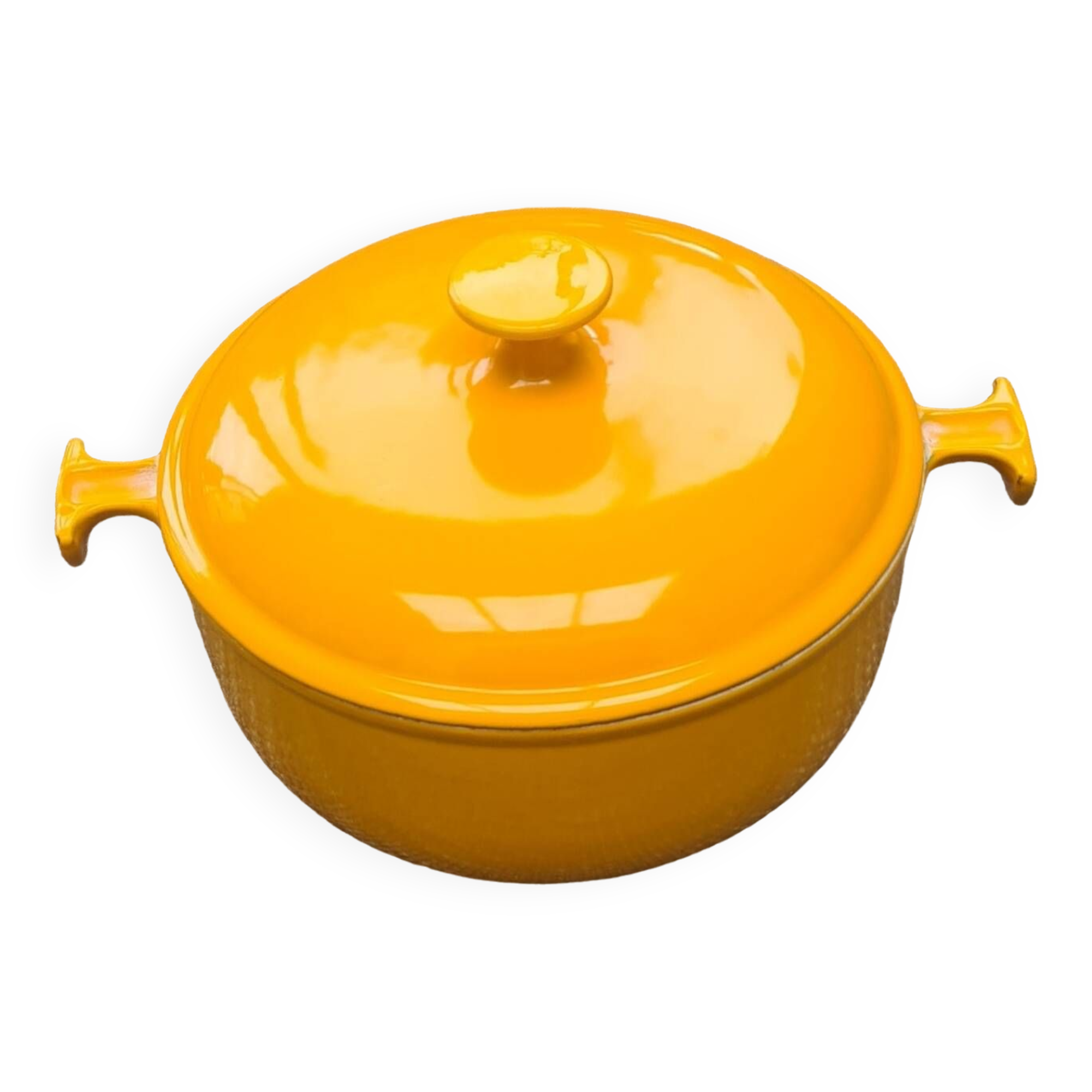 Le Creuset orange casserole dish: vintage