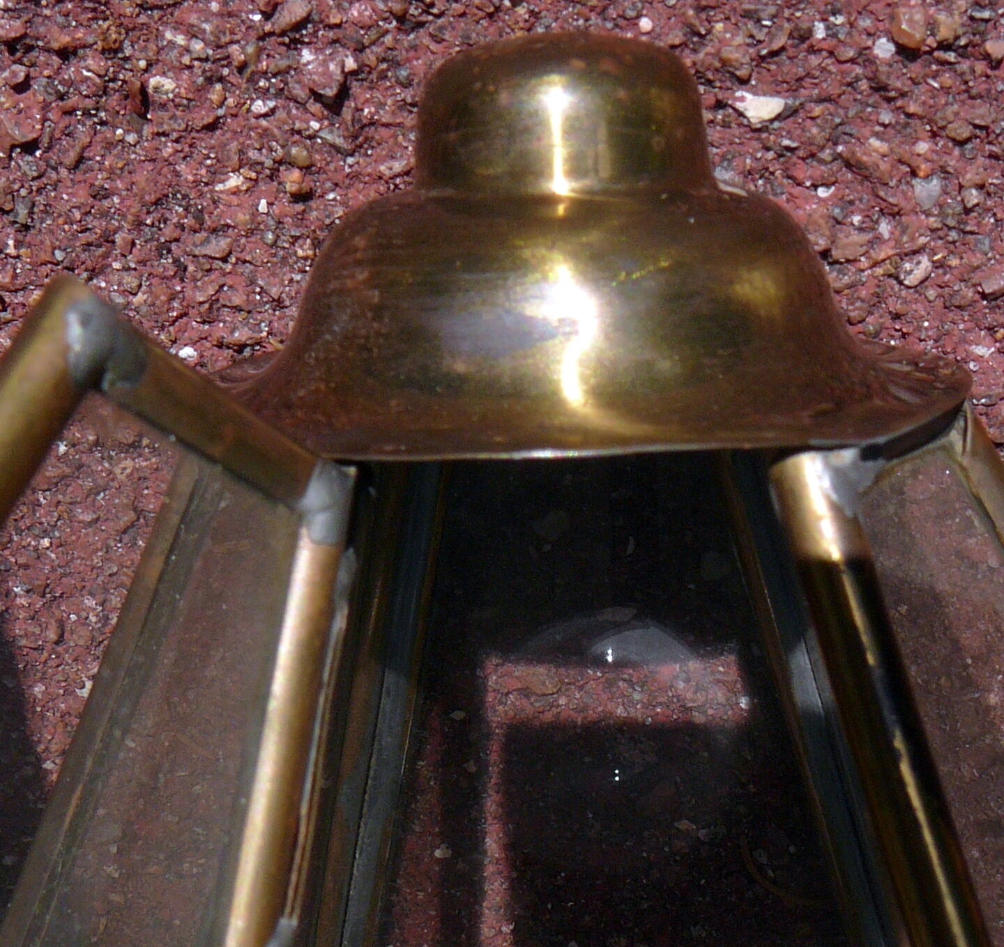 Lantern suspended copper facets (or copper brass) and glass