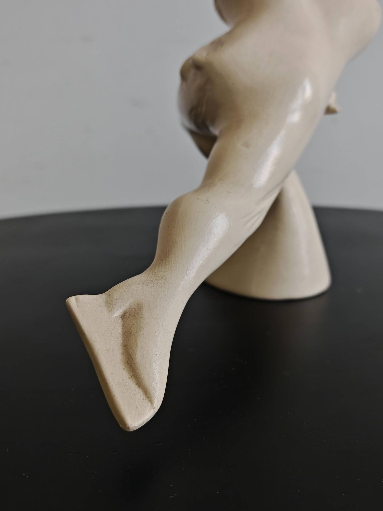 Art Deco ceramic figurine of an artistic skater, Czechoslovakia, 1950s.