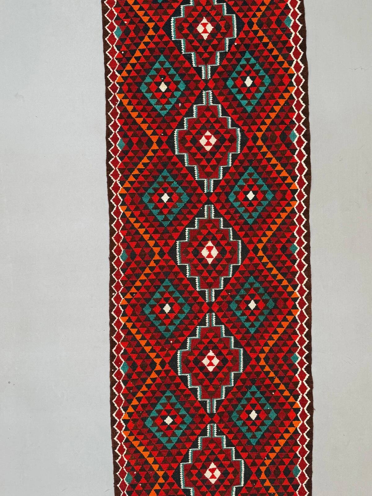 Turkish kilim runner 330x100 cm, vintage kelim rug, long and narrow 2512