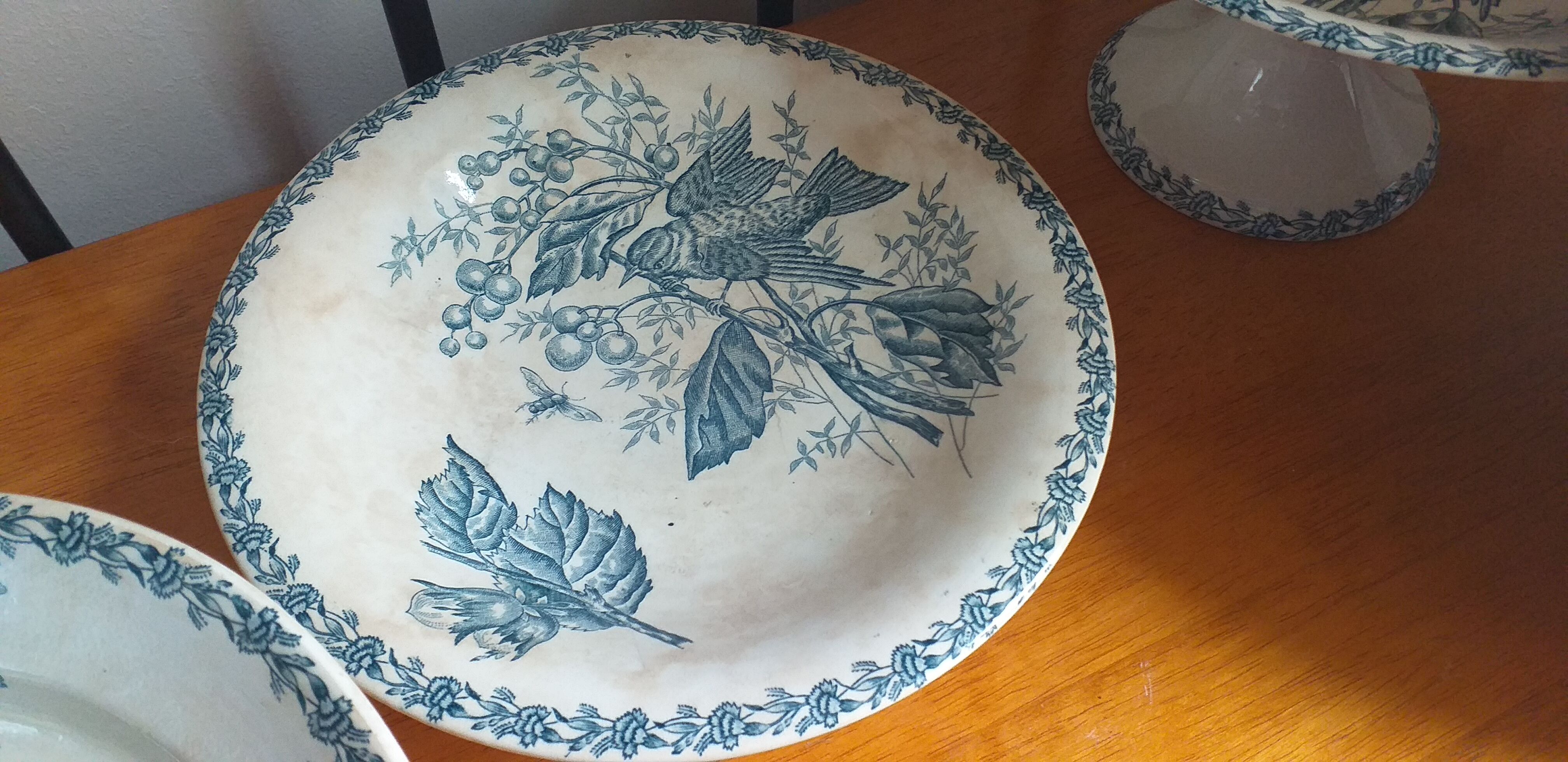 Nimy porcelain tableware set