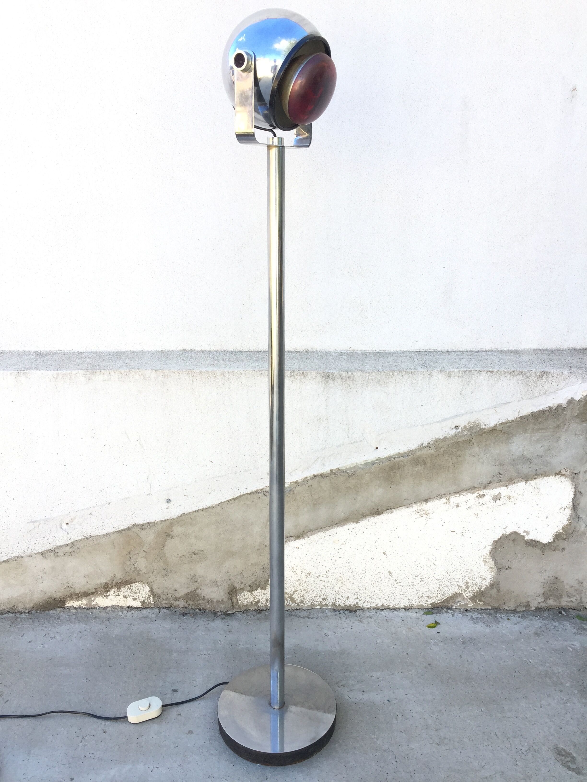 Lamp ball on feet in chromed metal years 60/70