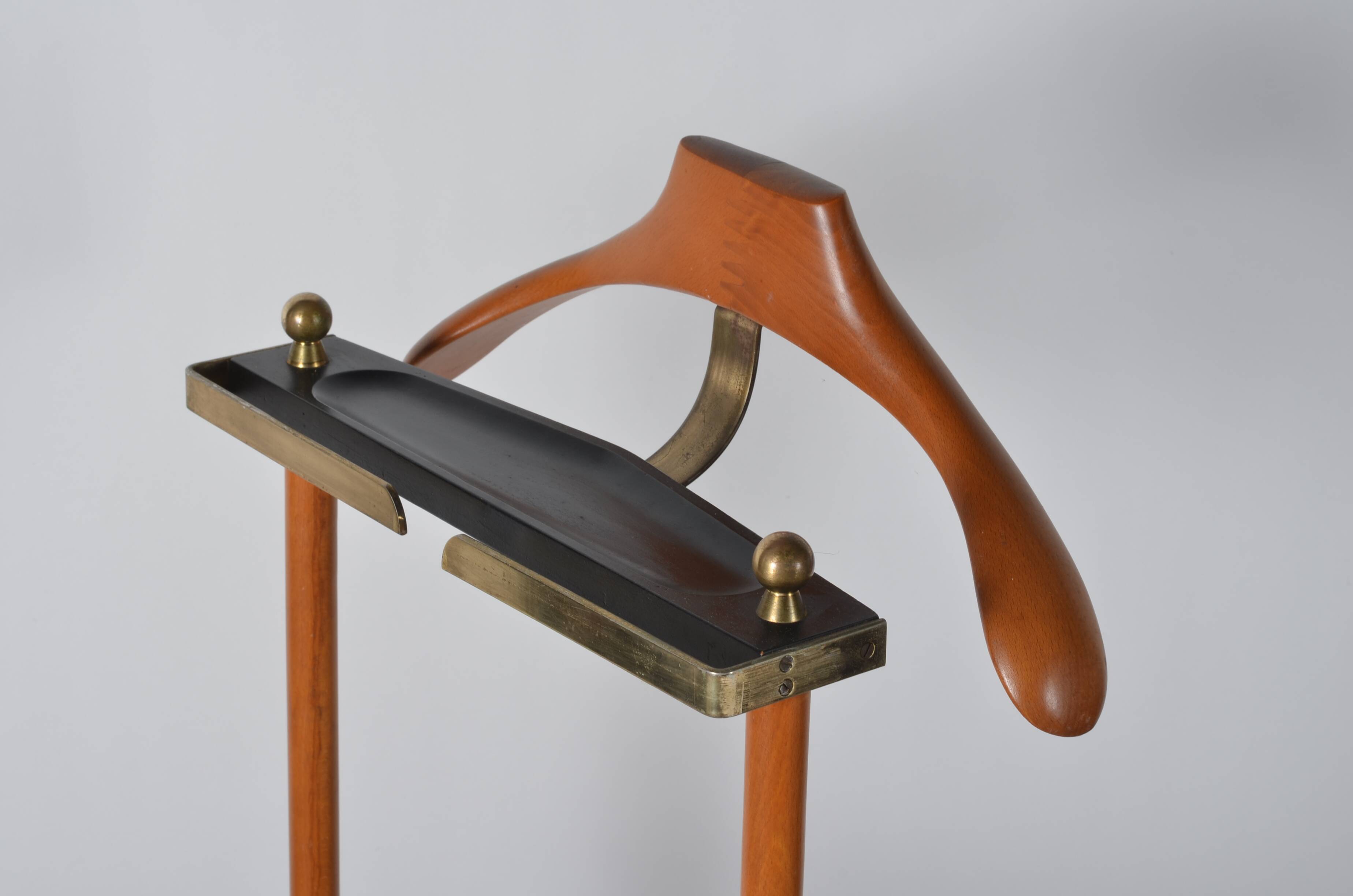 Fratelli Reguitti valet