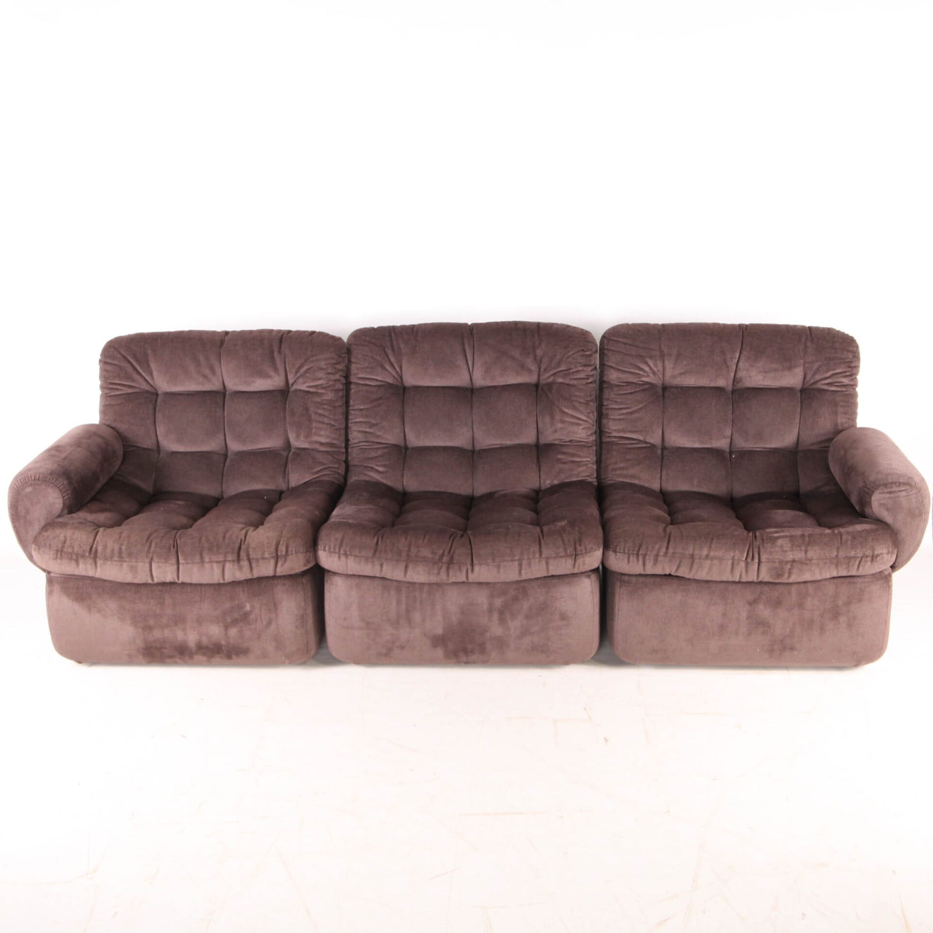 Modular fabric sofa