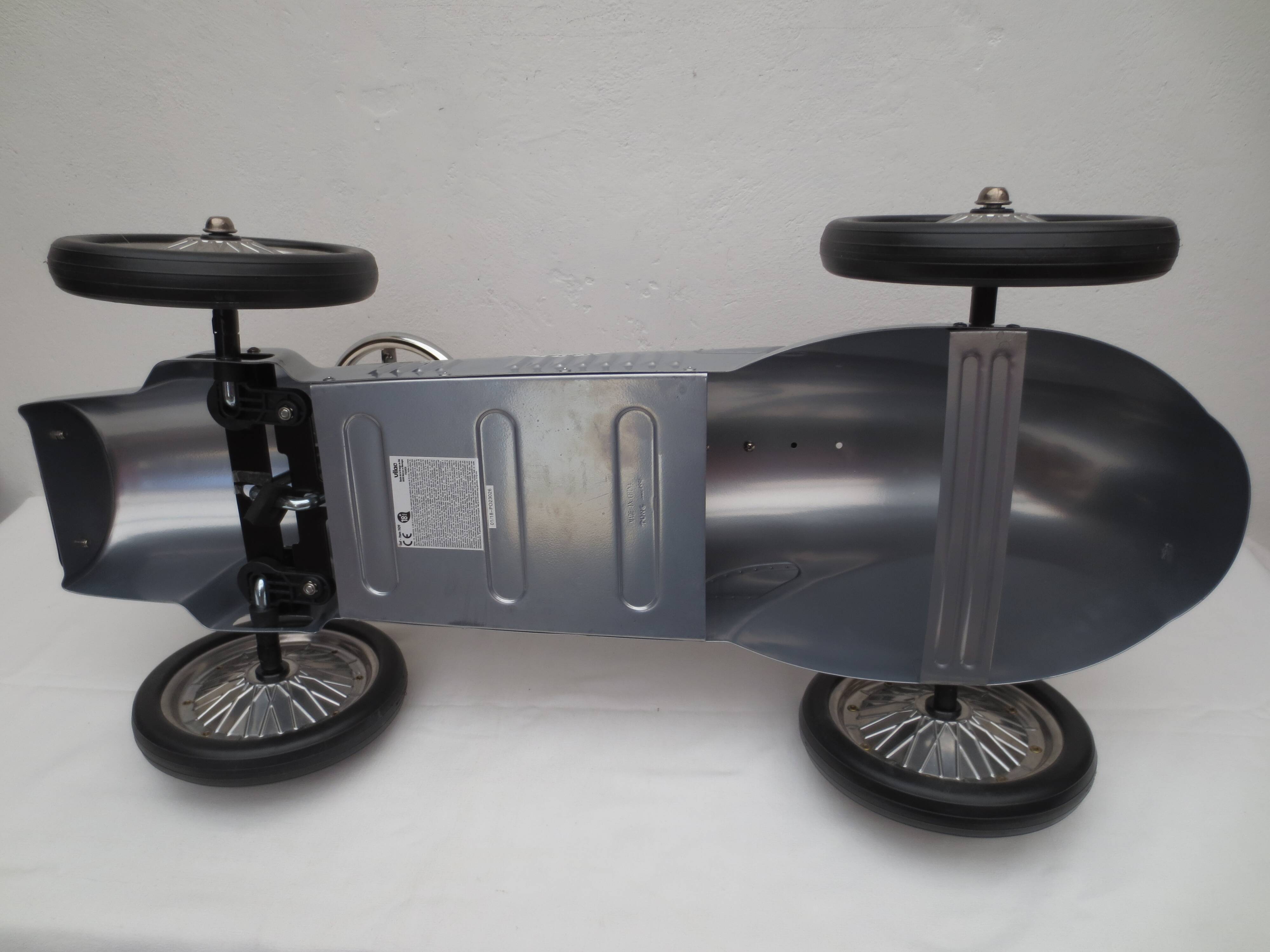 metal car for children (vilac) CE