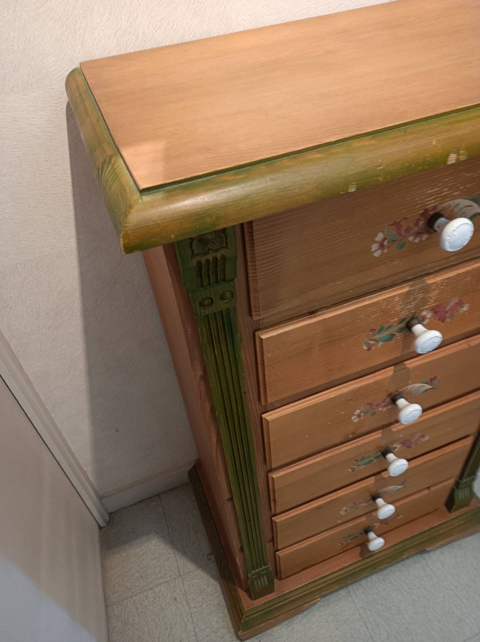 Chiffonnier en pin 6 tiroirs