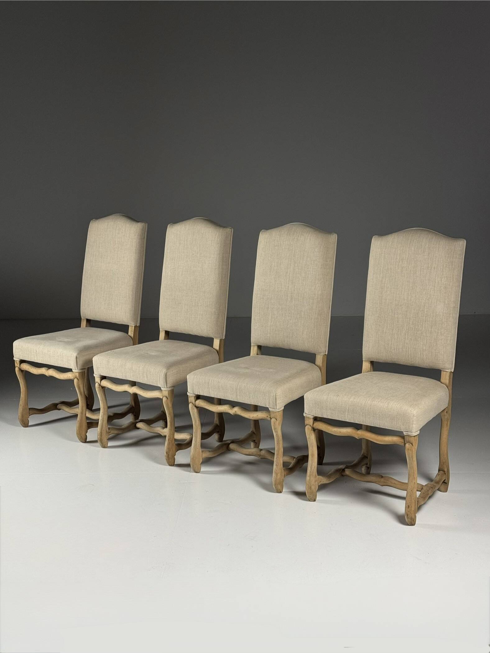 Set of 4 Os de Mouton dining chairs