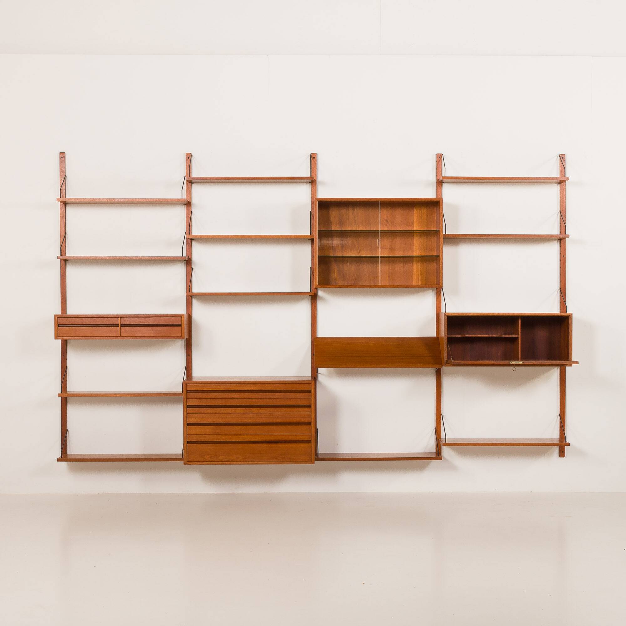 Poul Cadovius 4 bay teak wall unit for Cado, Denmark 1960s