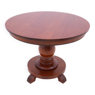 Antique round-top table from Northern Europe, around 1900. After renovation.
