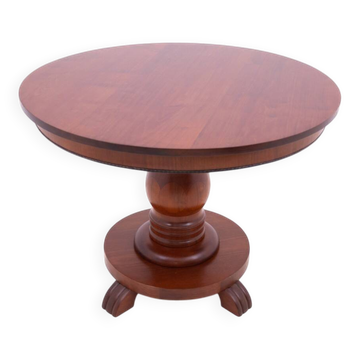 Antique round-top table from Northern Europe, around 1900. After renovation.