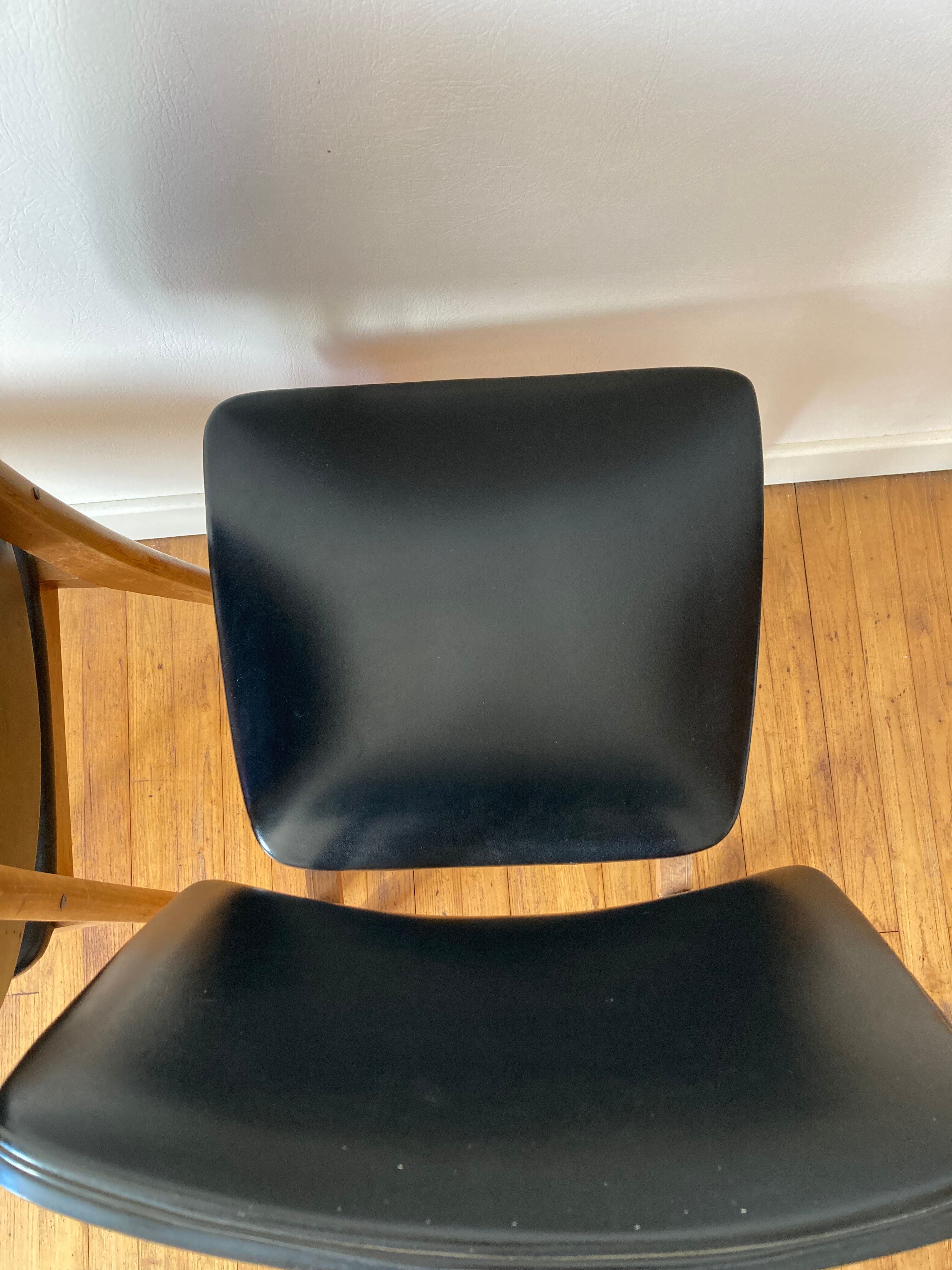 2 Scandinavian chairs