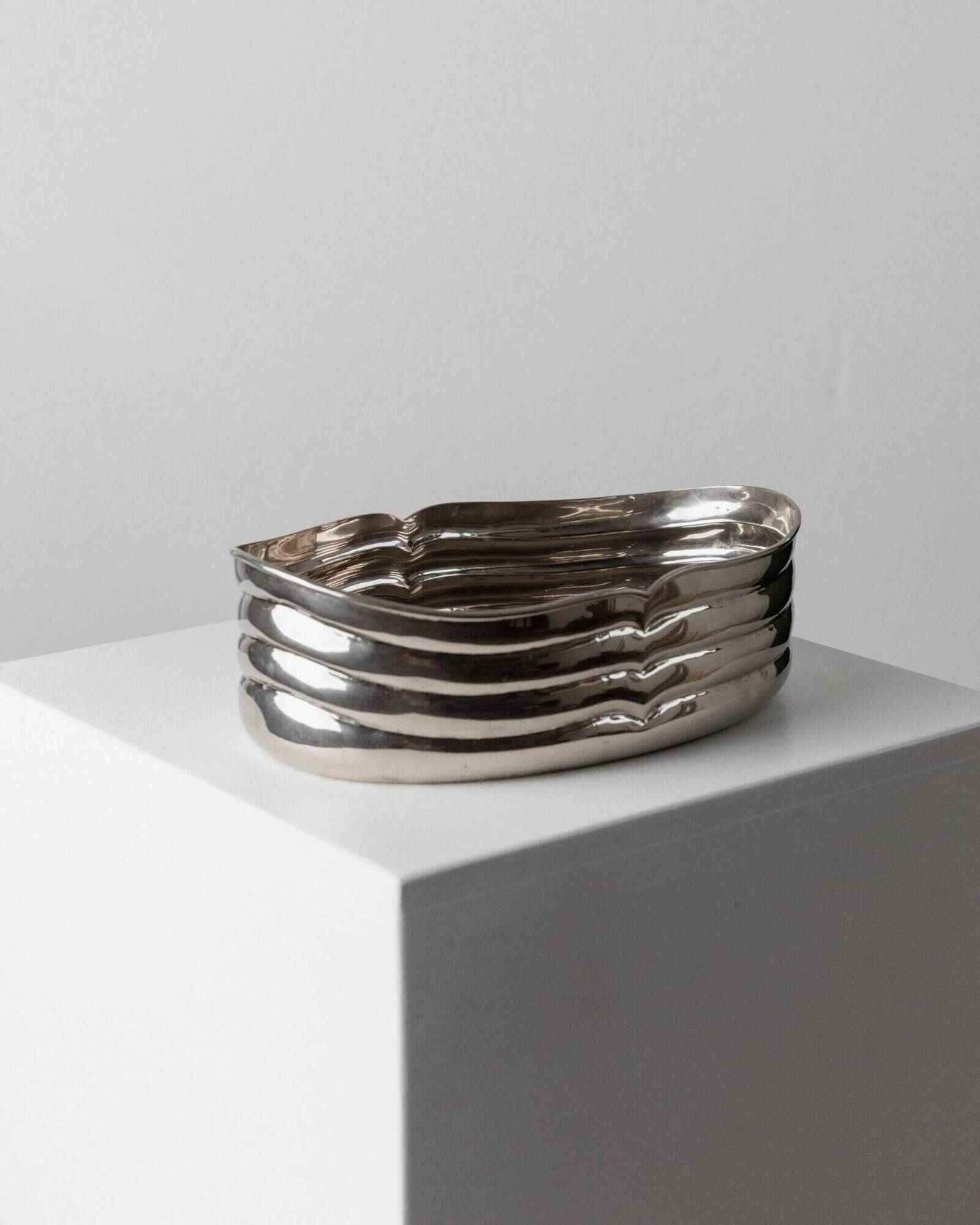 Vintage silver-plated metal bowl with curved relief design, Italy 1960s, elegant appetizer plate