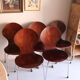 5 chaises style fourmi en contreplaqué moulé et métal chromé, esprit s