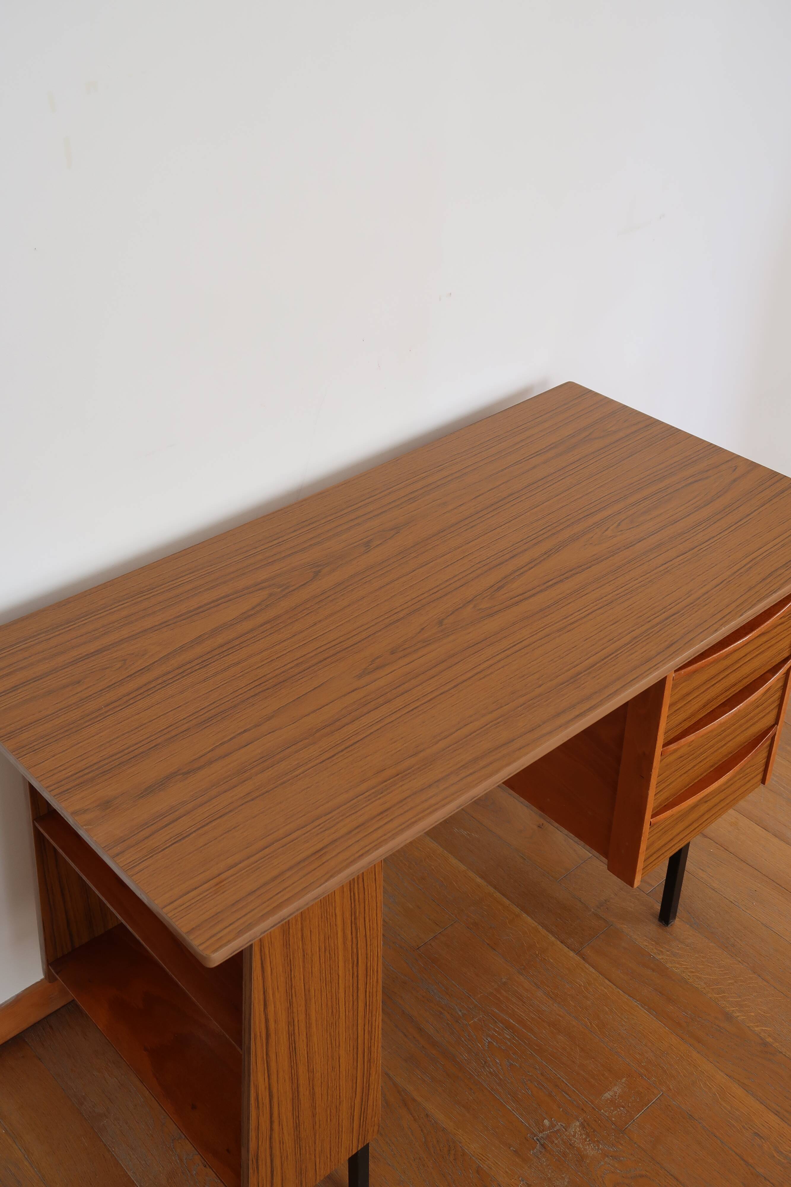 Small Danish office formica