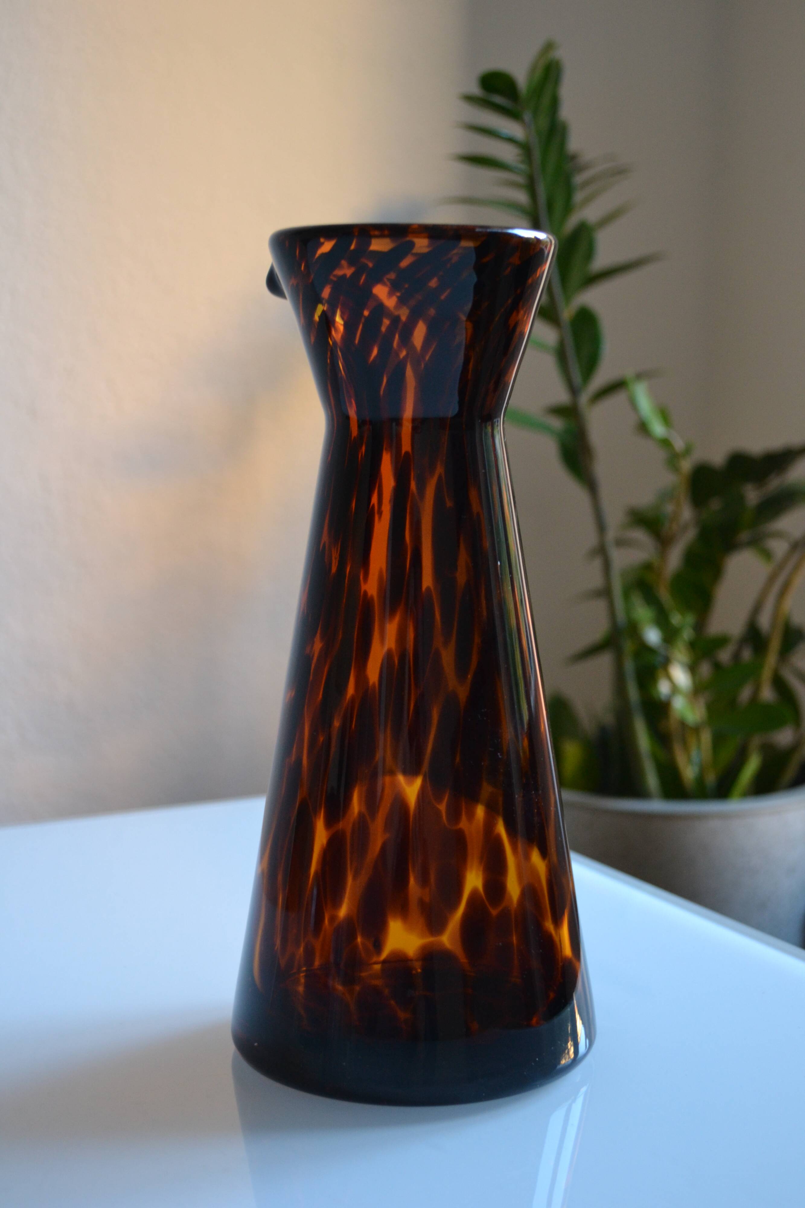 Vintage leopard pattern speckled glass vase or jug attributed to Murano