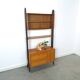 Armoire design en teck Musterring avec pieds noirs