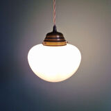 Art Deco pendant in white opaline, 1930