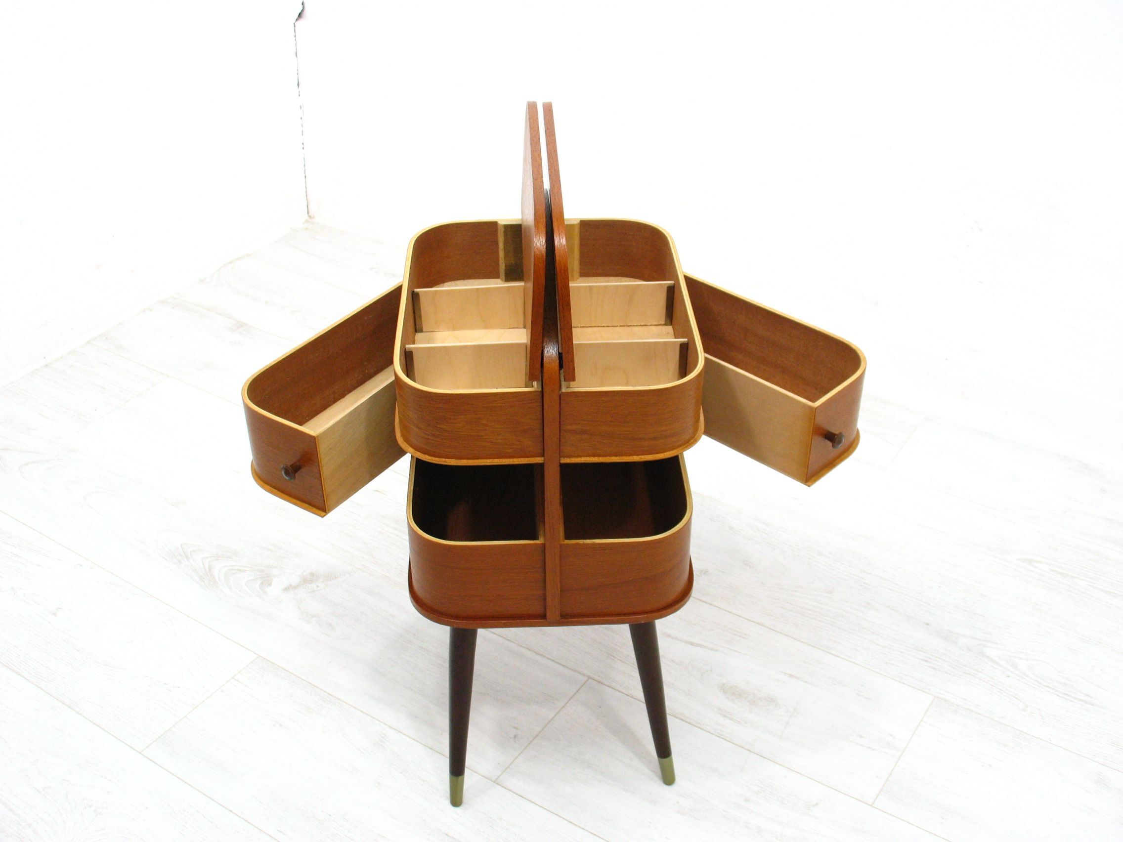 Coffre de rangement danois en contreplaqué, années 1970