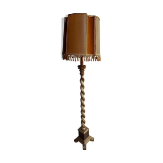 Golden wooden floor lamp lion's paws