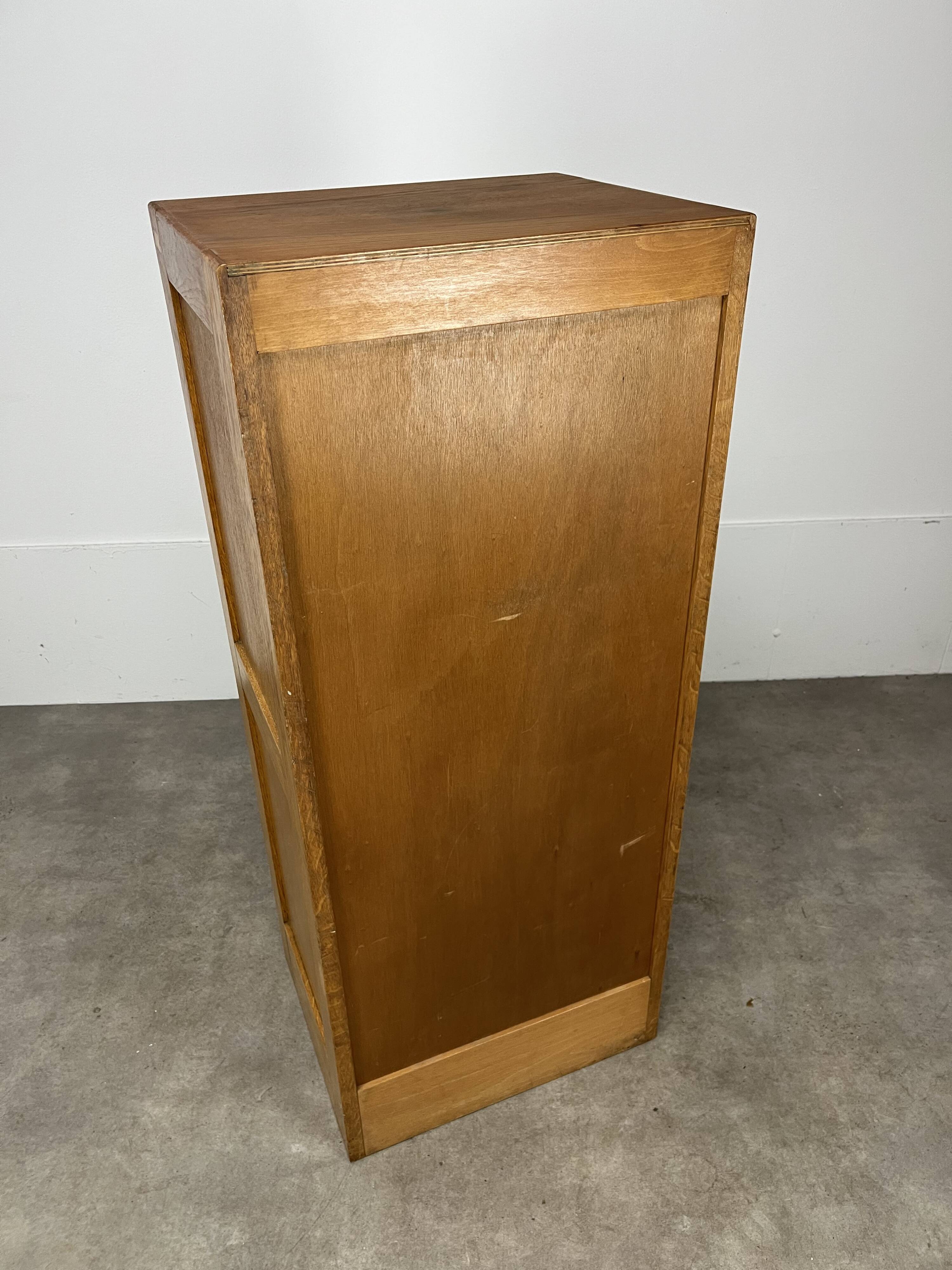 Filing cabinet with curtain, by trade