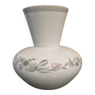 Limoges porcelain floral decoration 1980 signed